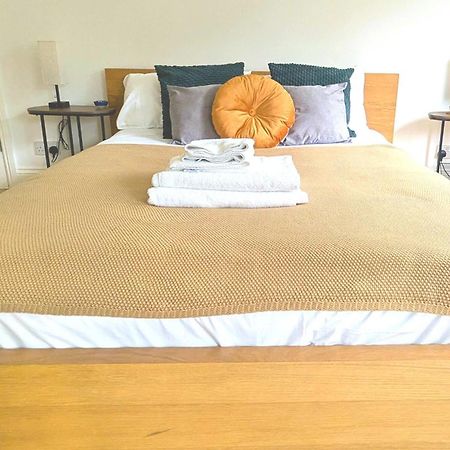 Modern 3 Bed Home - Solihull Centre 外观 照片