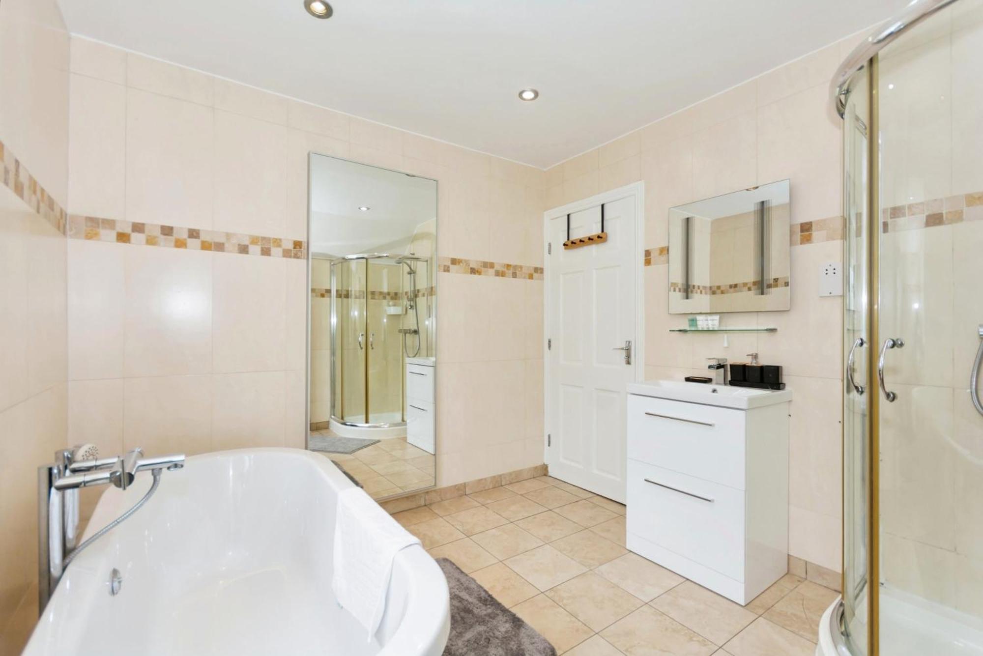 Modern 3 Bed Home - Solihull Centre 外观 照片